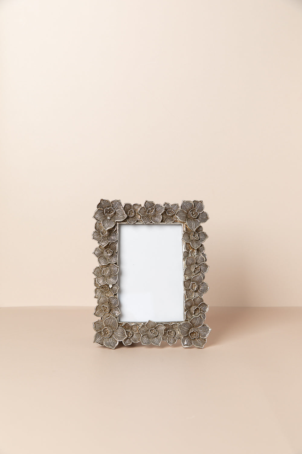 מסגרת לתמונה מתכת פרחים