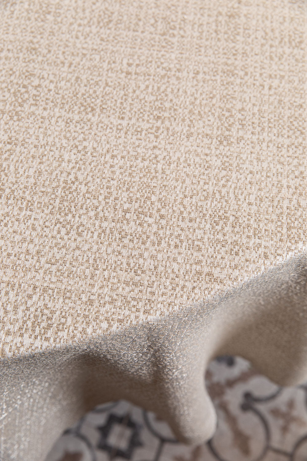 לינן קפה עגול