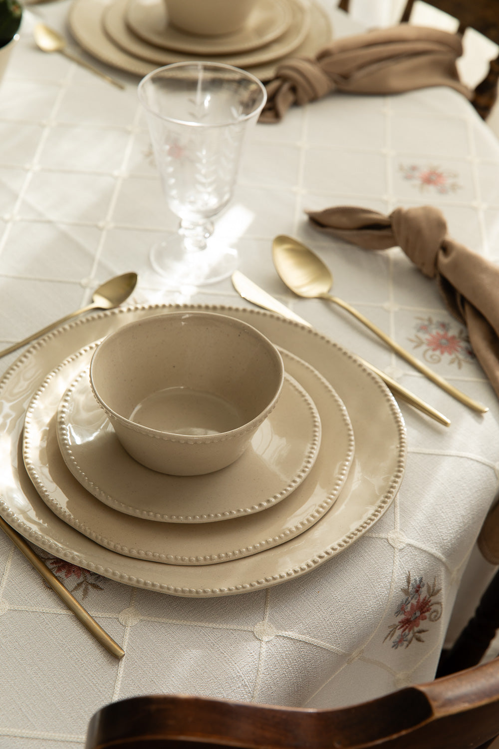 סדרת כלי הגשה בון ציינה