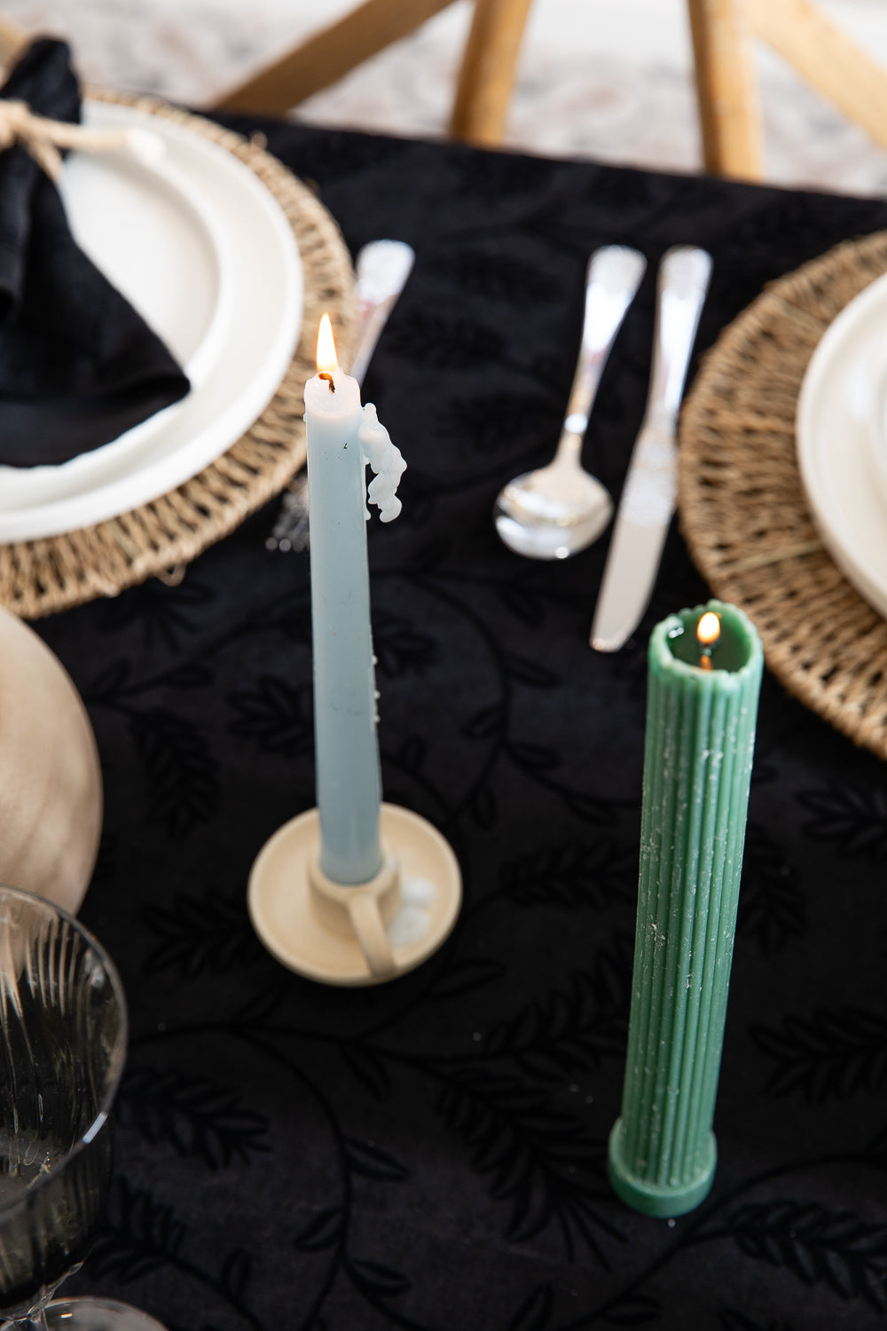 מפה קטיפה שחור מאוייר מרו