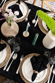 מפה קטיפה שחור מאוייר עגו