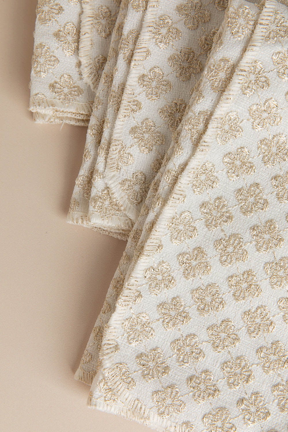 מפית ואן קליף זהב