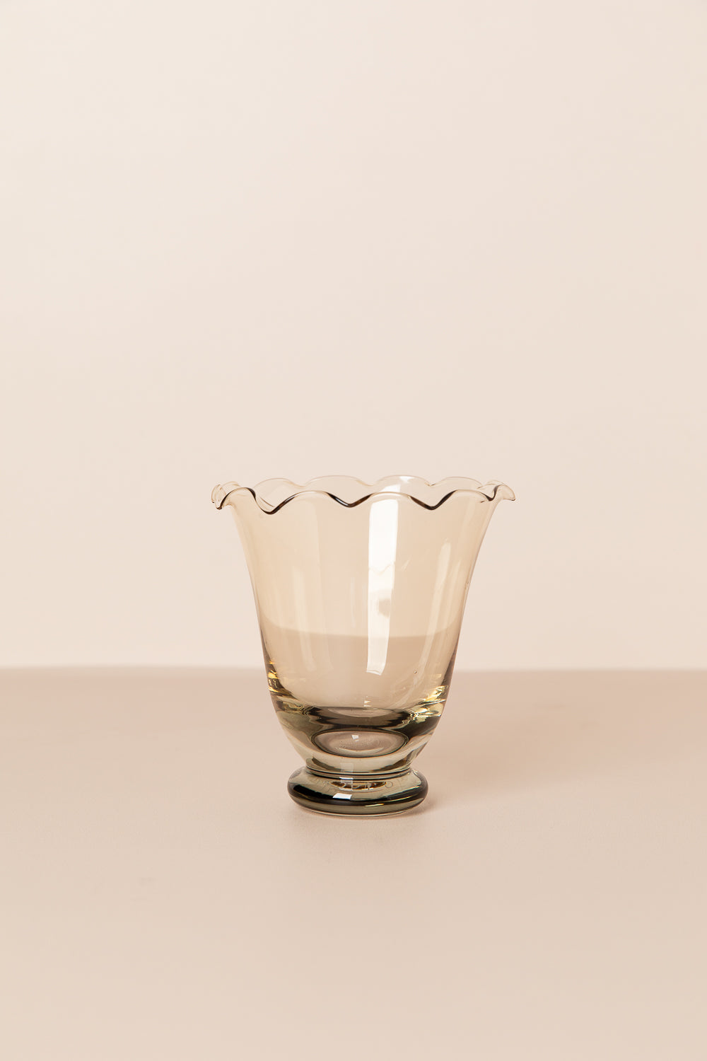 כוס זכוכית אמבר גלים