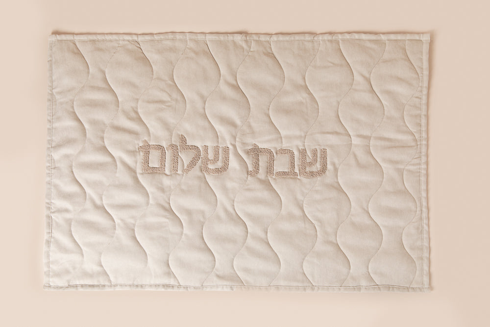 מארז כיסוי פלטה קרם וצנצנ