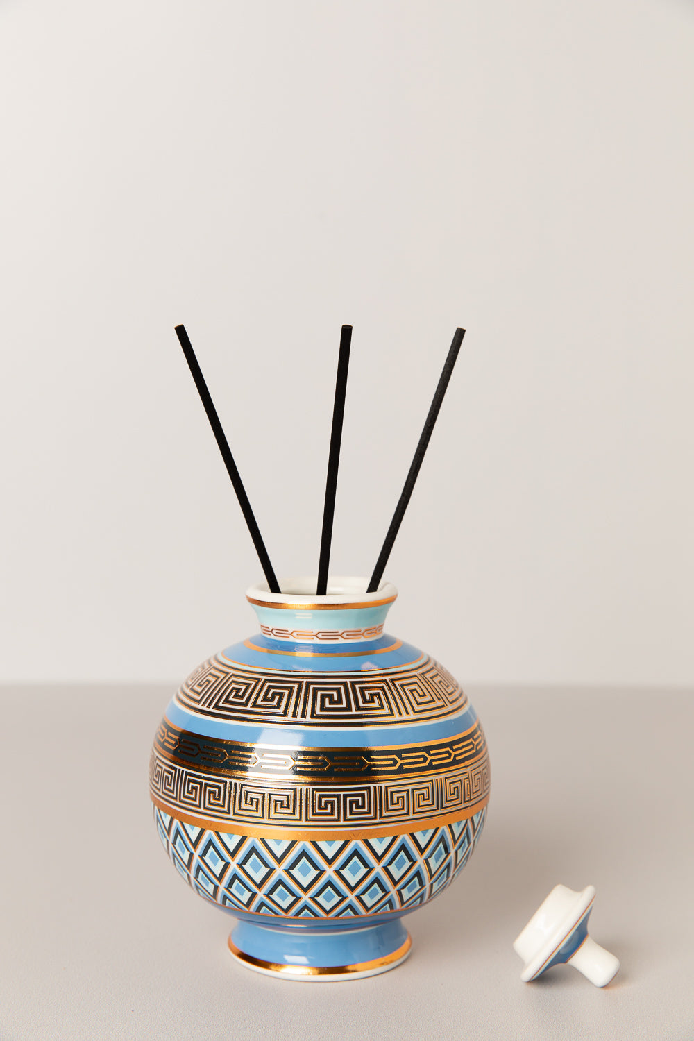 מפיץ ריח ג'אפן