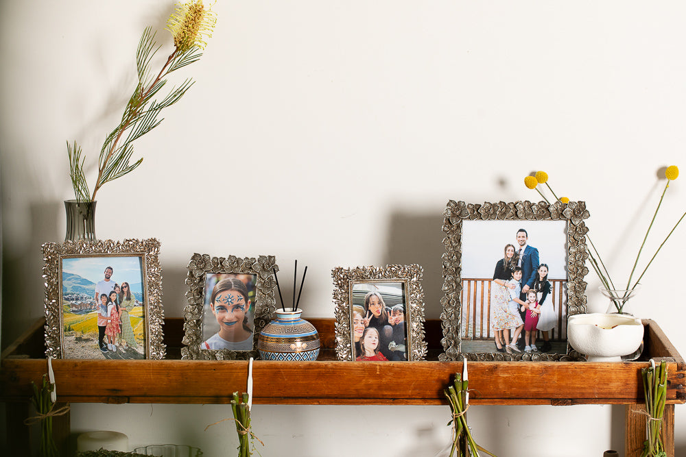 מסגרת לתמונה מתכת עלים