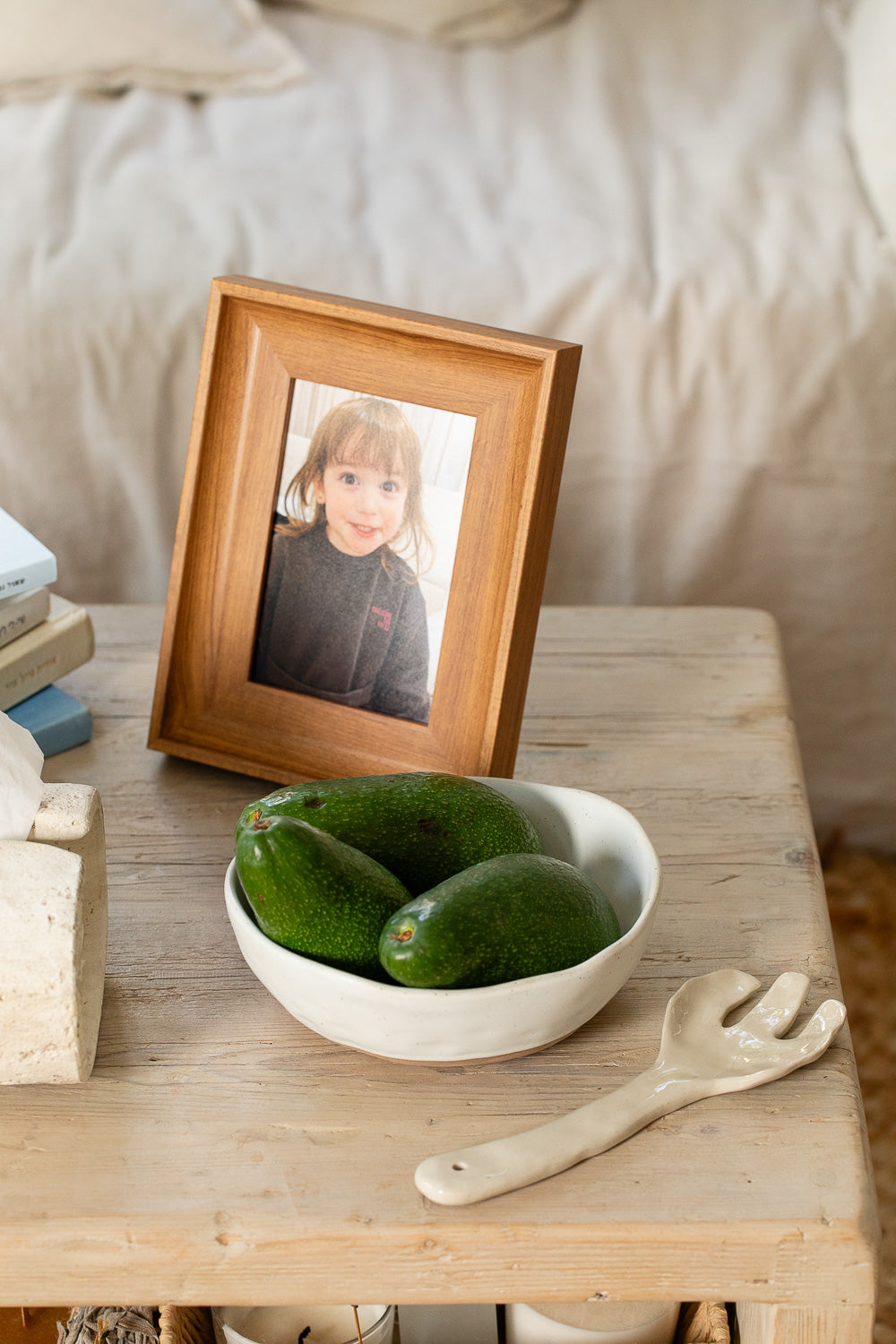 מסגרת לתמונה עץ בהיר