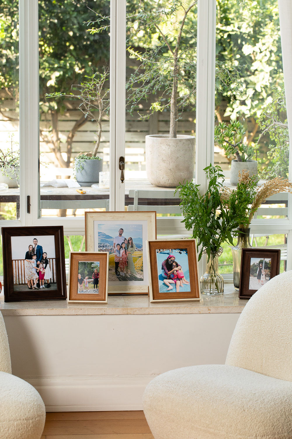 מסגרת עץ עבה לתמונה