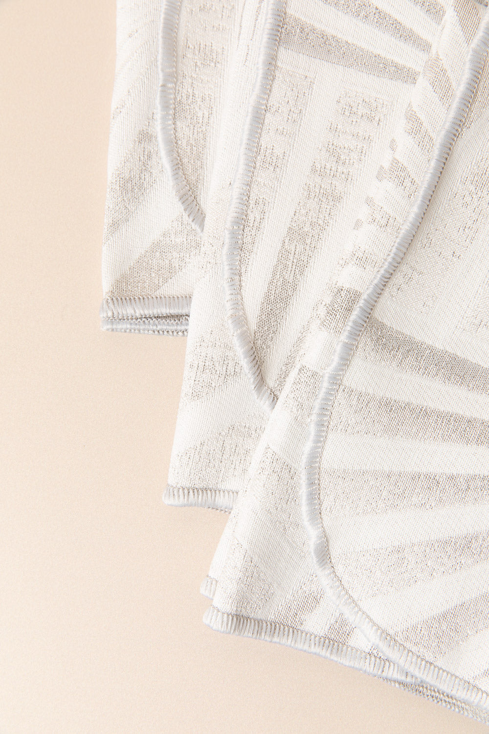 מפית היילו כסף