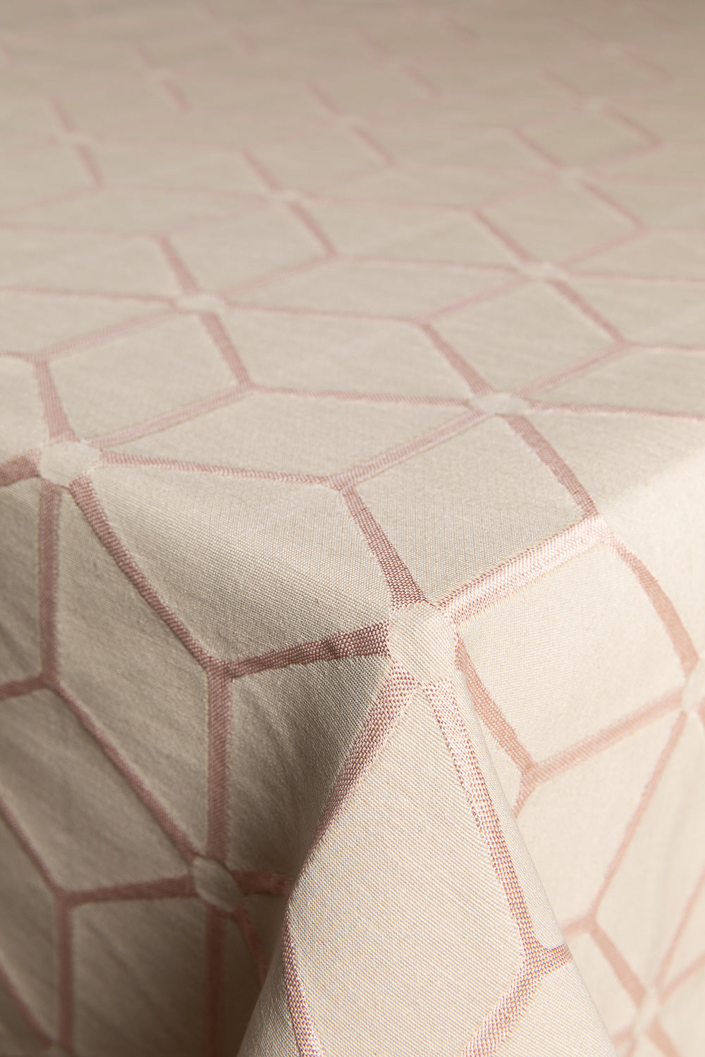 גאומטרי ורוד שמנת