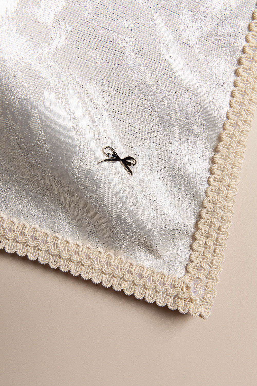 כ. חלה סהרה פנינים