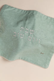 כ. חלה שימר מנטה חרוזים