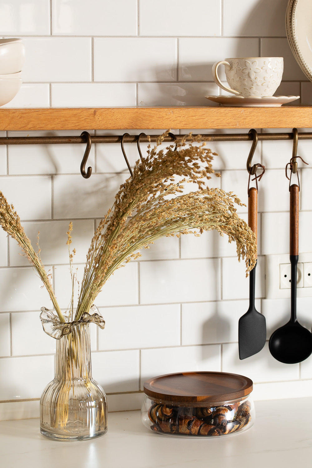 צנצנת עוגיות עץ